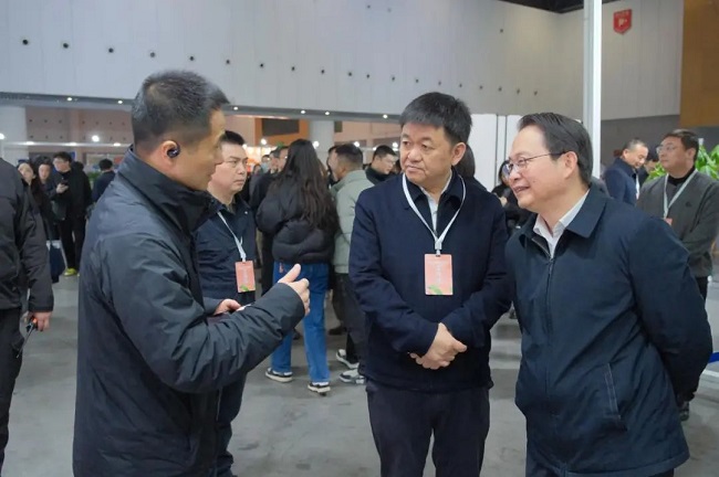 瑞方人力亮相成都大型春招會，激活就業服務新動能 第2張